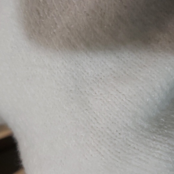 Vince Camuto Long sleeve sweater - Picture 7 of 7